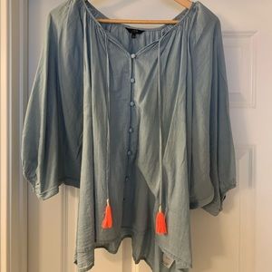 Super cute light weight shirt